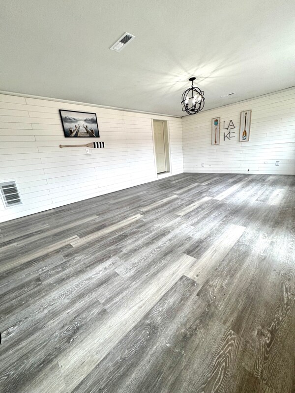 Building Photo - 1123 OH-552
