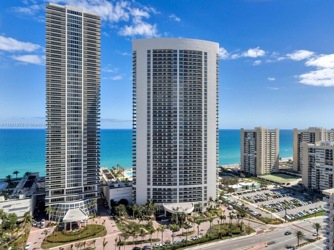 Building Photo - 1850 S Ocean Dr