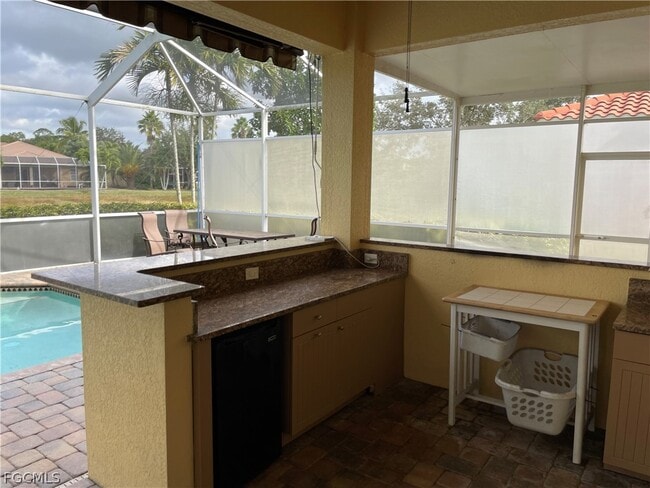 Building Photo - 3023 Lake Manatee Ct