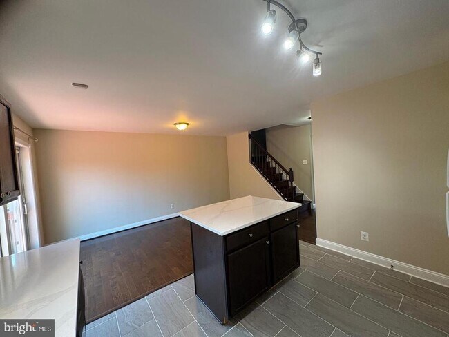 Building Photo - 12435 Turtle Dove Pl