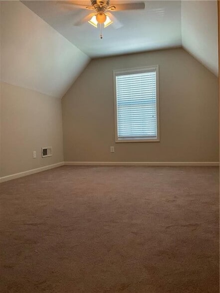 Building Photo - 865 Westmoreland Ln NE