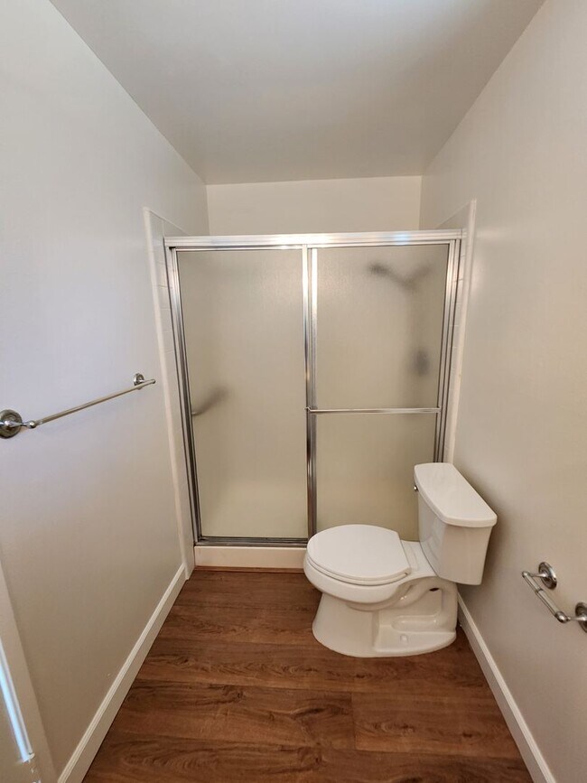Building Photo - 10930 Red Rock Dr