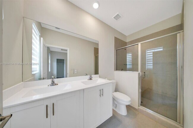 Building Photo - 11108 W 33rd Way