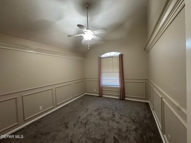 Building Photo - 398 Bentridge Drive