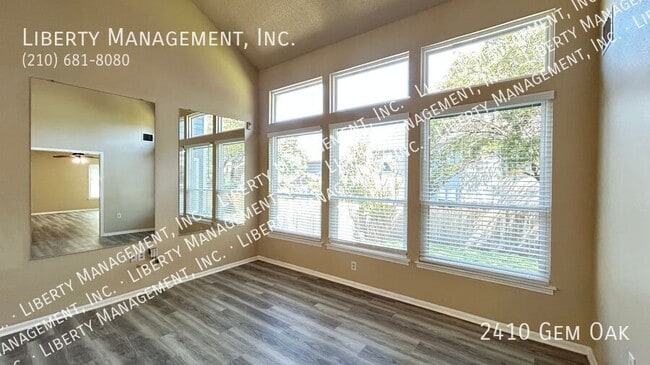 Building Photo - 2410 Gem Oak