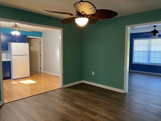 Building Photo - YEAR-ROUND - UNFURNISHED - SINGLE FAMILY - LEWES