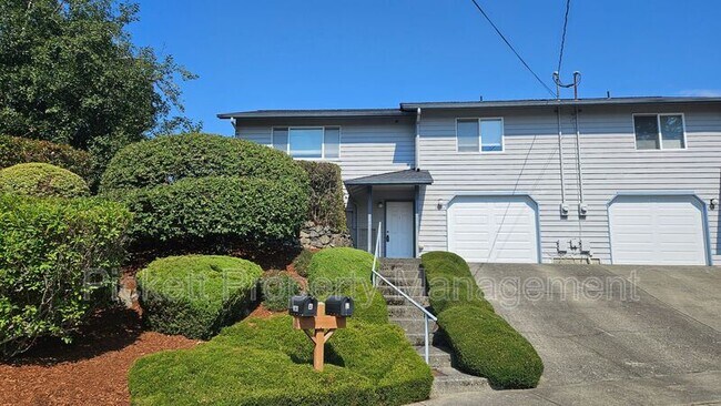 Primary Photo - 2641 Stephenson Ave