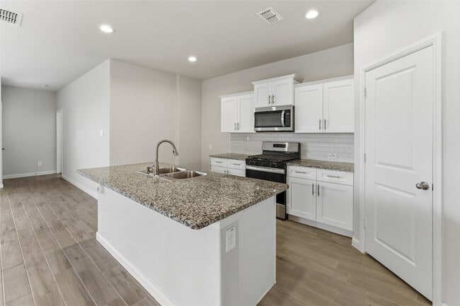Building Photo - 9749 Serviceberry Ln
