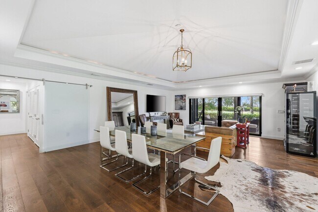 Building Photo - 2835 Polo Island Dr