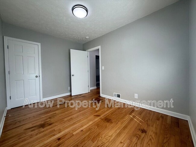 Building Photo - 4118 Touzalin Ave