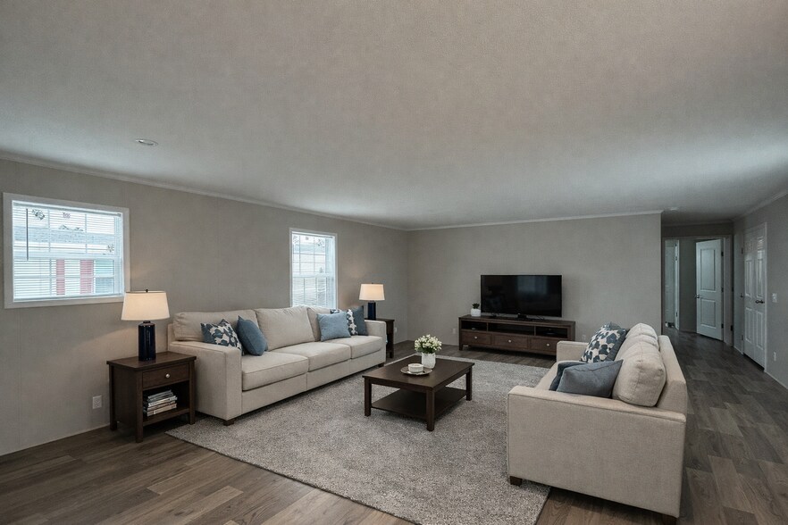 Building Photo - 2366 Harbor Dr