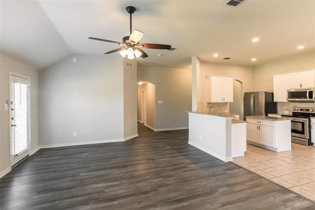 Building Photo - 13425 Austin Stone Dr