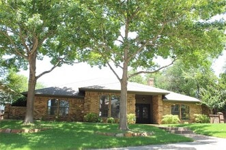Building Photo - 5709 Buffridge Trail