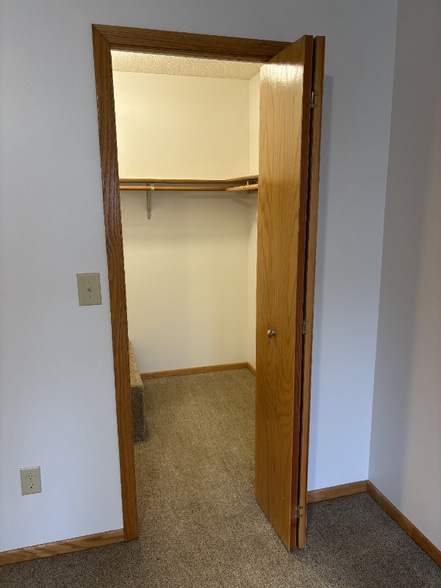 Building Photo - 18083 Settlers Way