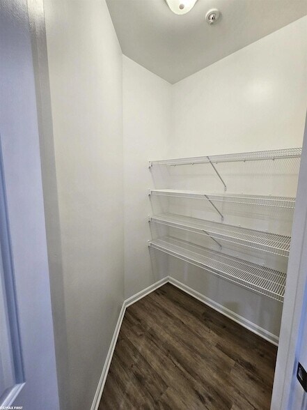 Building Photo - 7867 24 Mile Rd