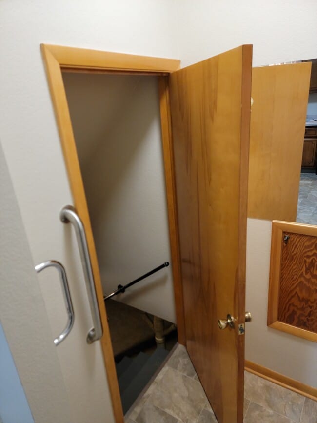 Basement stairs - 1479 Redfield St