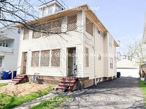 Building Photo - 3412 W 117th St