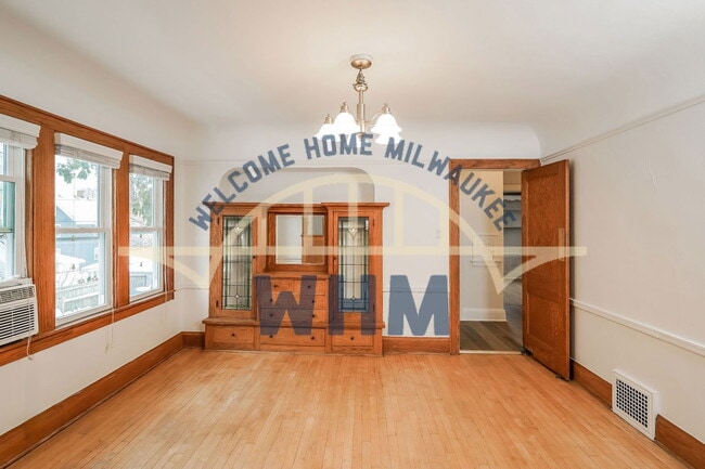 Building Photo - 2017 N 57th St