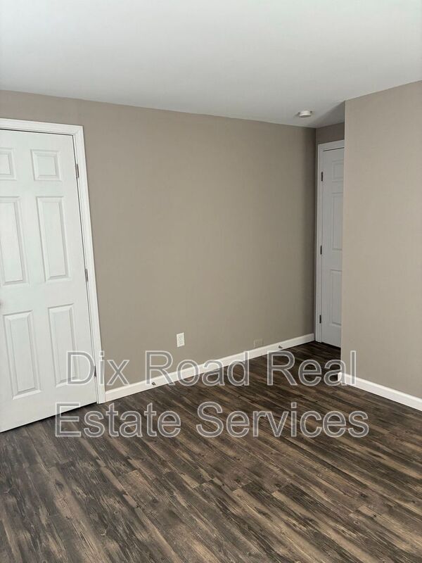 Building Photo - 7742 Harshmanville Rd