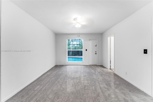 Building Photo - 7621 SW 146th Ave