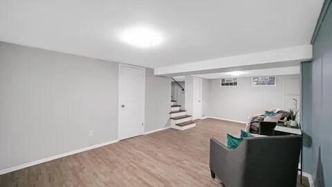 Building Photo - 8726 Lakewood Ave