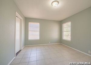 Building Photo - 243 Maplewood Ln