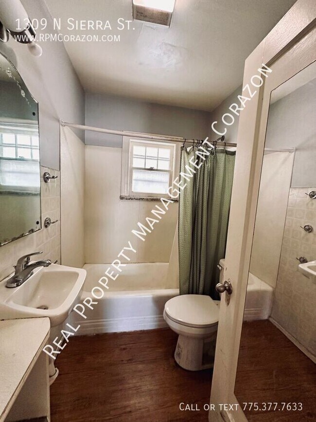 Building Photo - 1309 N Sierra St