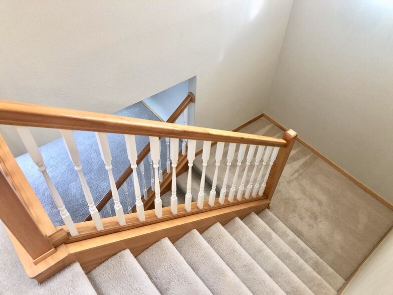 Building Photo - Stunning Harbor Home on a Prime Lot!