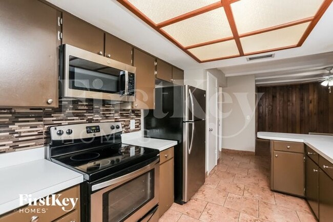 Building Photo - 12 Heritage Cove Ct