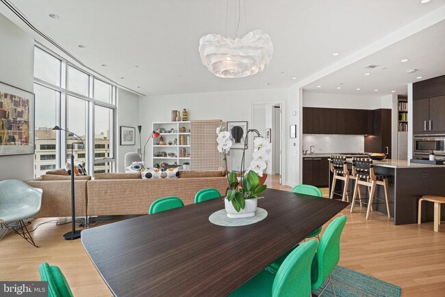 Building Photo - 1177 22nd St NW