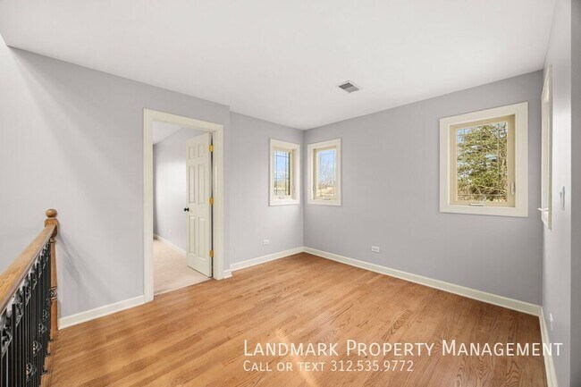 Building Photo - 12313 71st Ct