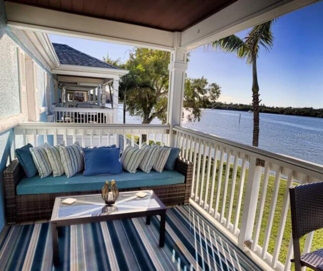 Building Photo - 5107 Salmon Dr SE