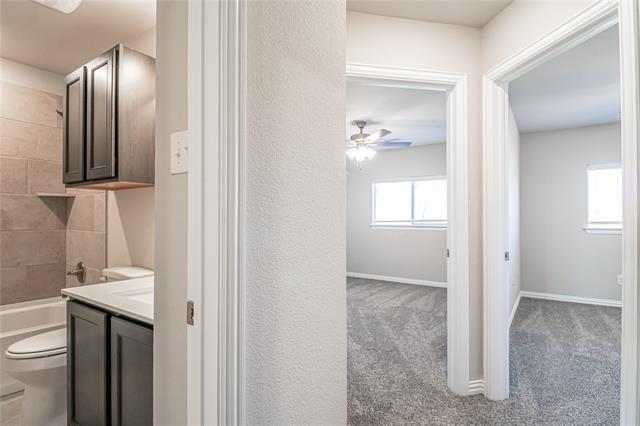 Building Photo - 2328 Greystone Dr