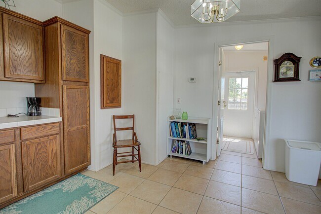 Building Photo - 6347 Salado Rd