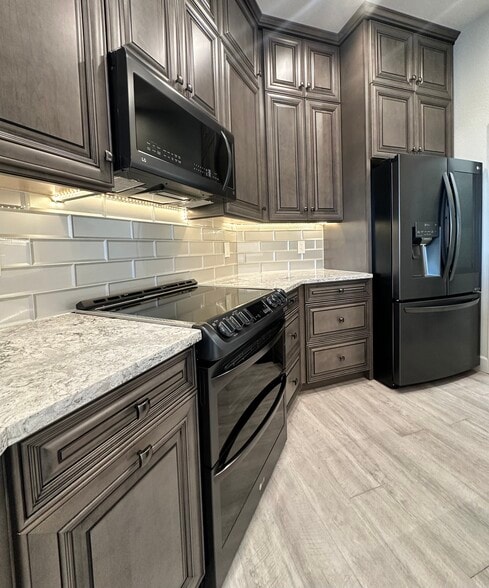 Building Photo - 11640 N Tatum Blvd