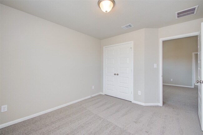 Building Photo - 8411 Baywatch Cir