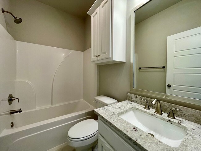 Building Photo - Beautiful home In Ascension!