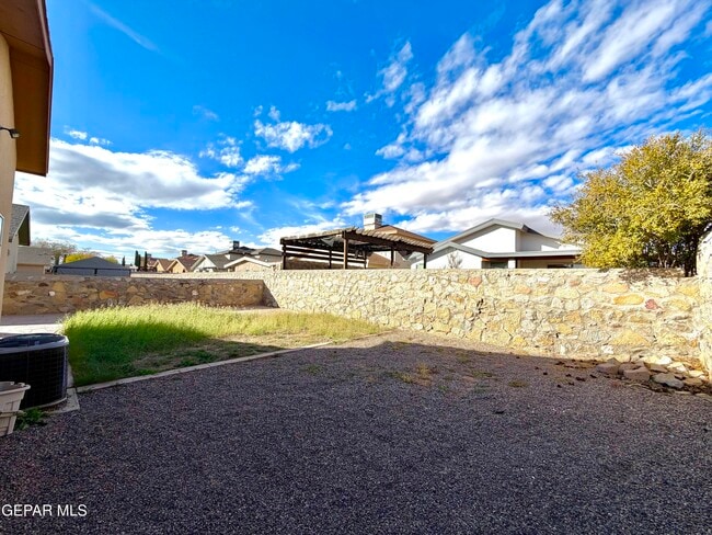 Building Photo - 14213 Ranier Point Dr