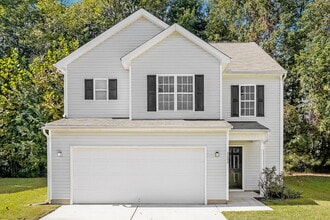 Building Photo - 3206 Hayling Dr