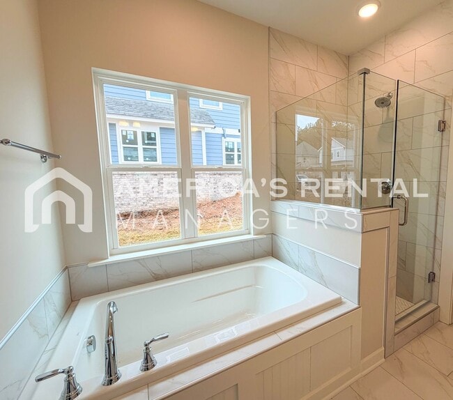 Building Photo - New Construction 4 Bed / 2.5 Bath Two Stor...