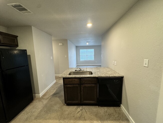 Building Photo - 1415 Shoshoni Trail