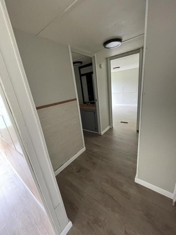 Building Photo - 842 N Quail Valley Loop