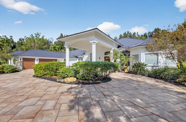 Building Photo - 16164 Bridlewood Cir