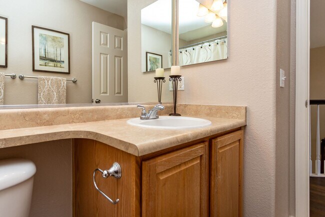 Building Photo - Spacious Corner Lot Gem in Ridgeview at St...