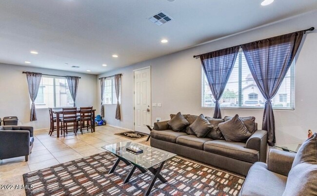 Building Photo - 2802 N 73rd Dr