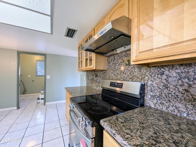 Building Photo - 4019 W San Miguel Ave