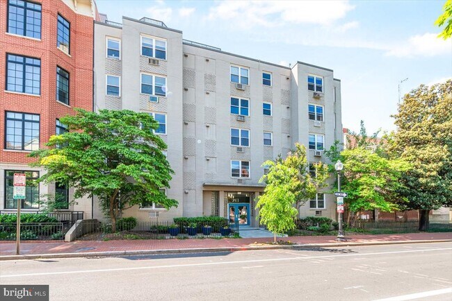 Building Photo - 2130 N St NW