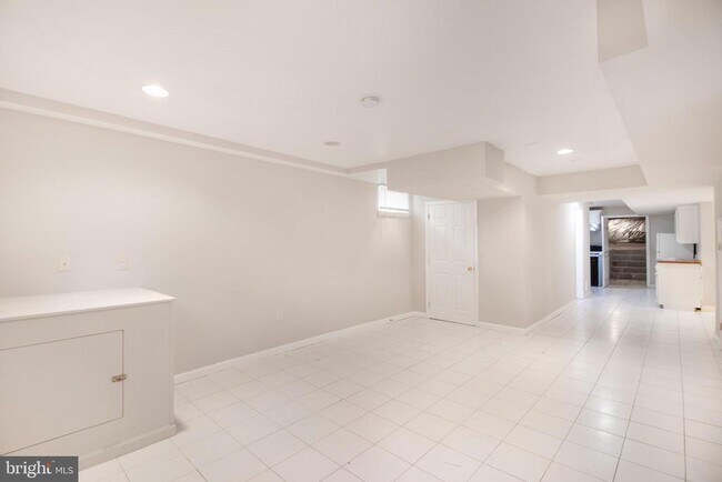 Building Photo - 13920 Wagon Way