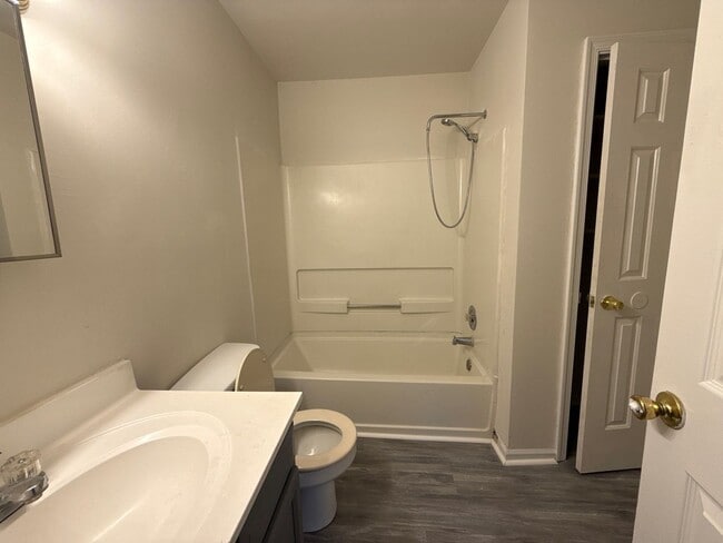 Building Photo - 3 Bedroom 1.5 Bathroom home in Elkton Md