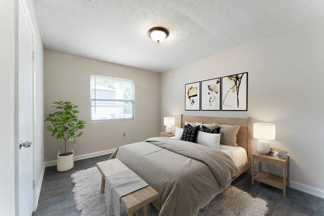 Building Photo - Room in Apartment on Mt Zion Rd